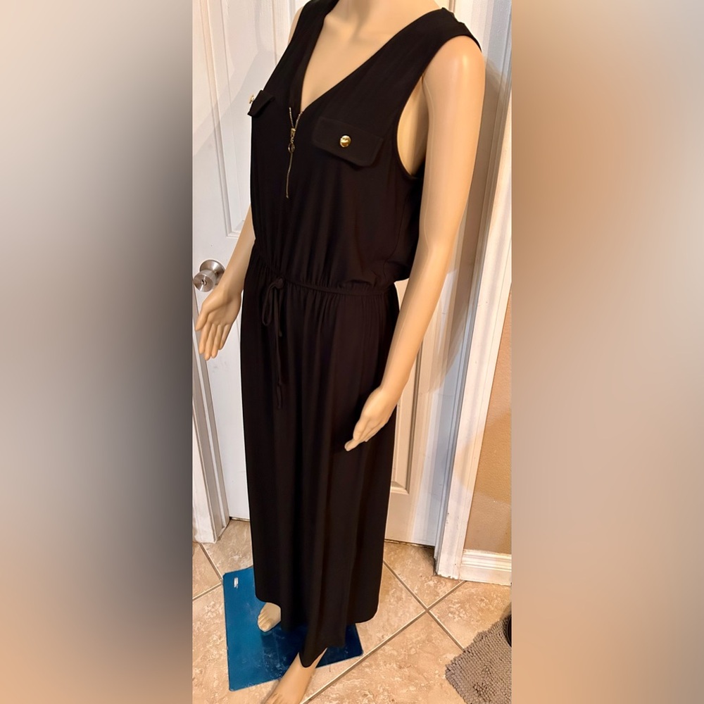 Black professional maxi